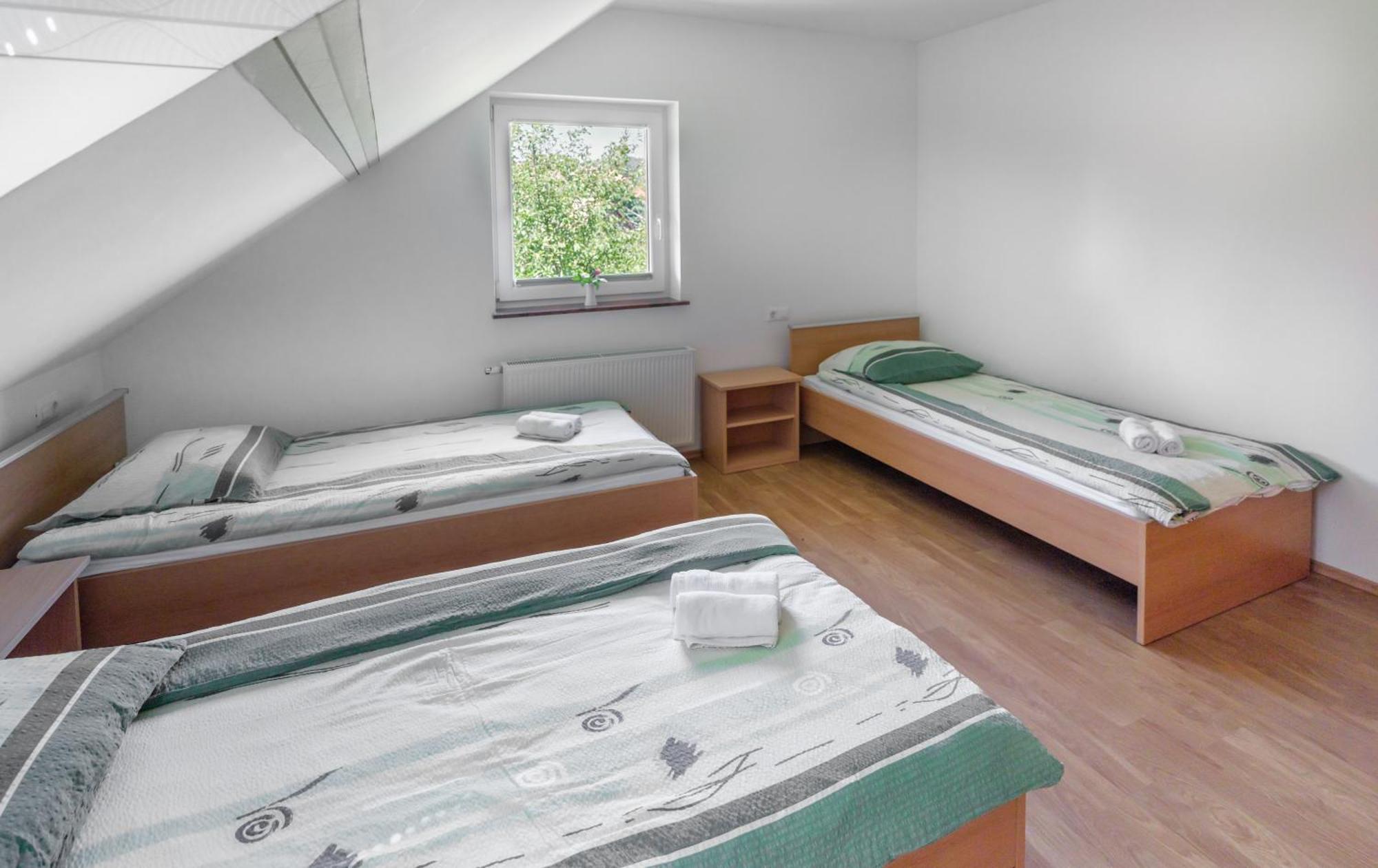 Apartments Suster Stari Trg ob Kolpi Buitenkant foto