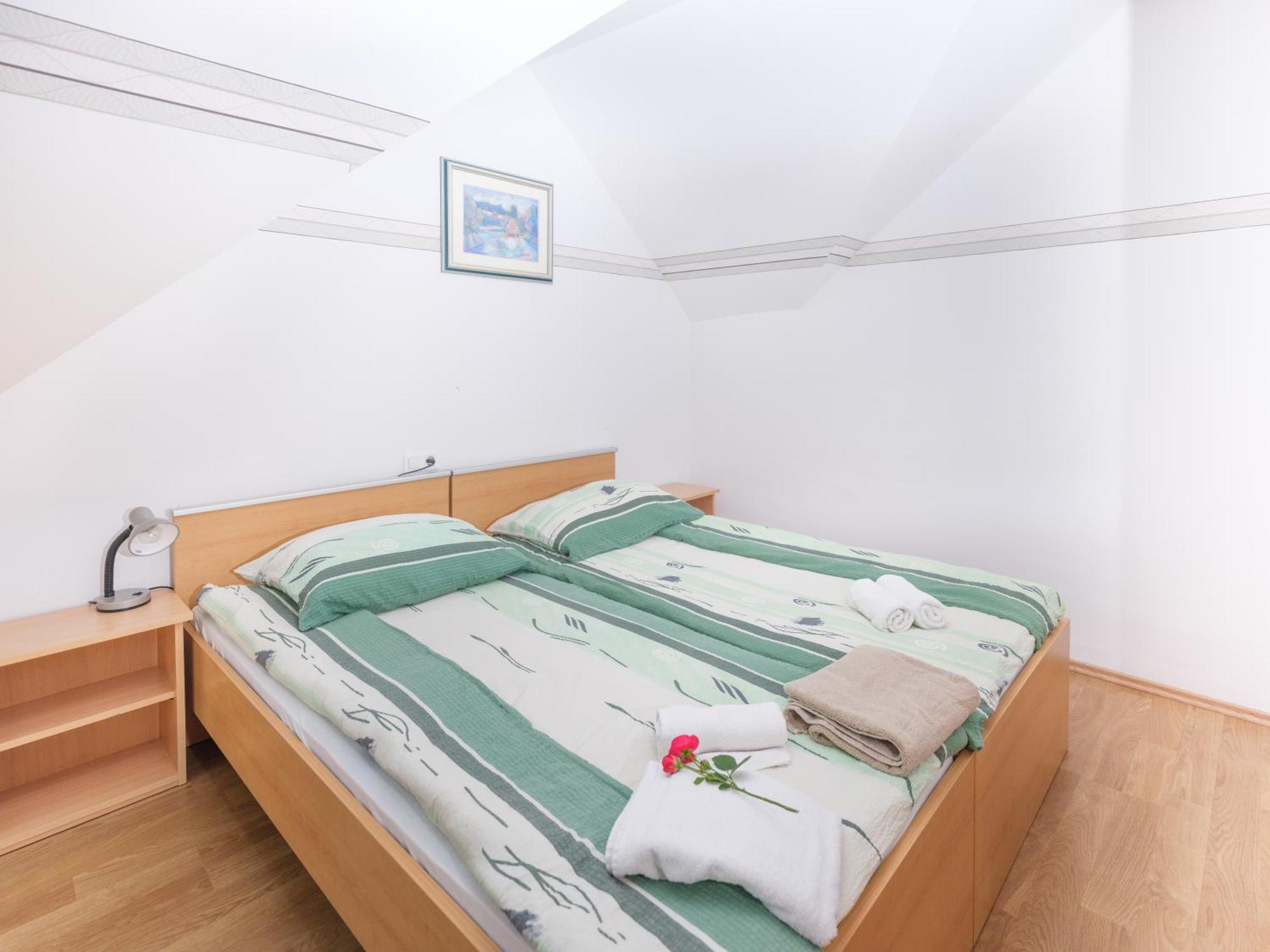 Apartments Suster Stari Trg ob Kolpi Buitenkant foto