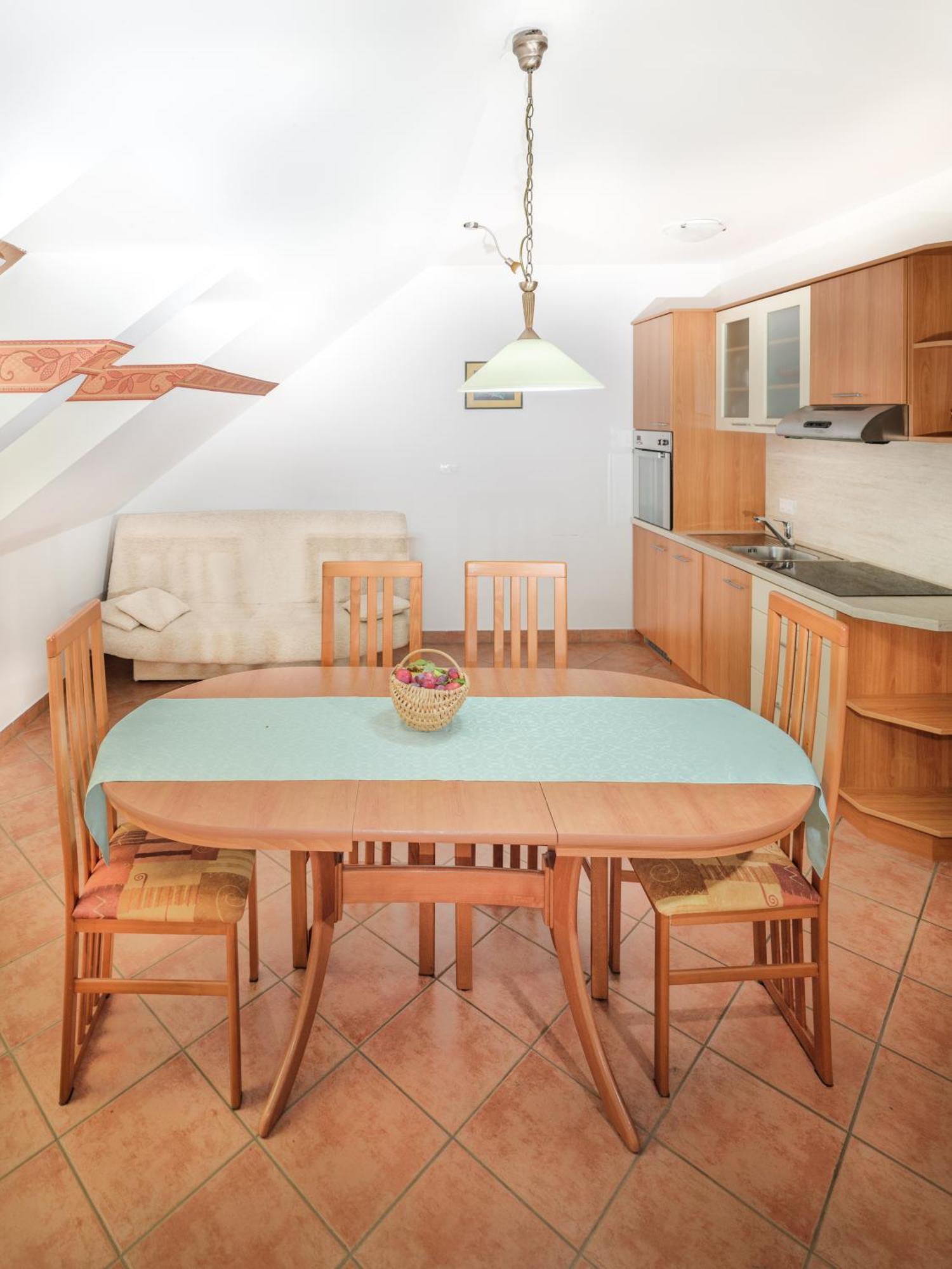 Apartments Suster Stari Trg ob Kolpi Buitenkant foto